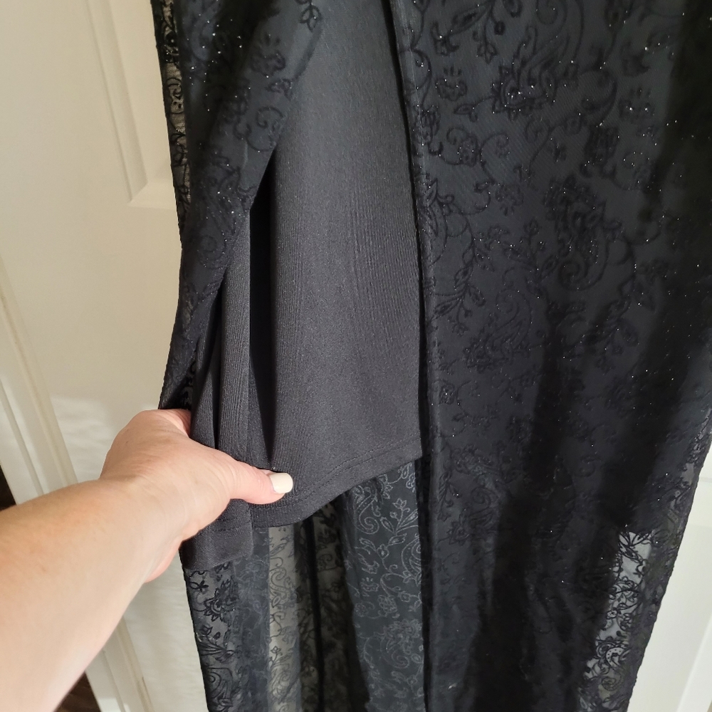 Dress - Picture 3 of 4
